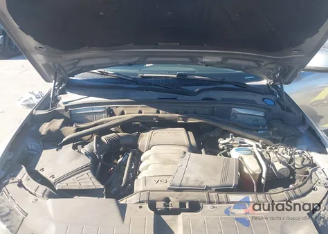 2010 Audi Q5 3.2 Premium z USA, uszkodzony, nr VIN WA1VKAFP2AA021710